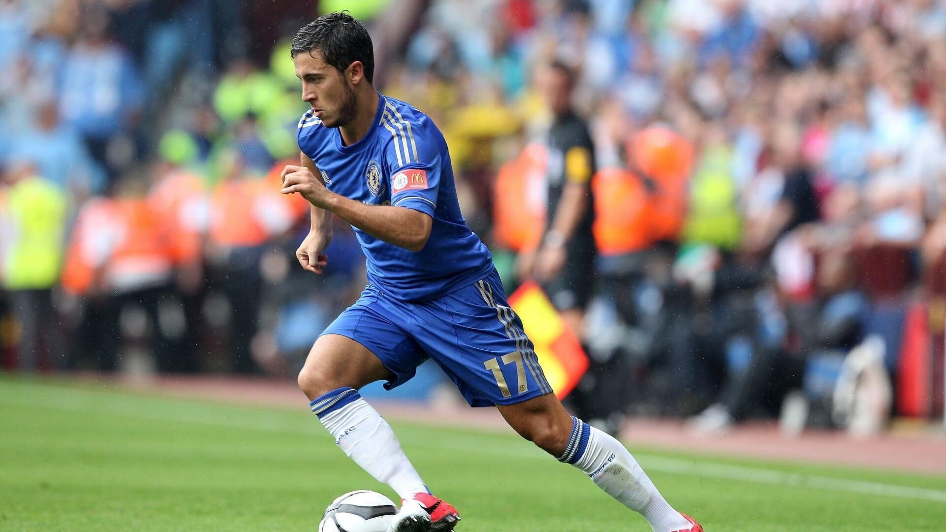 阿森纳-小胜拜仁,努力拼抢保持实力提升露锋芒,阿森纳小球迷