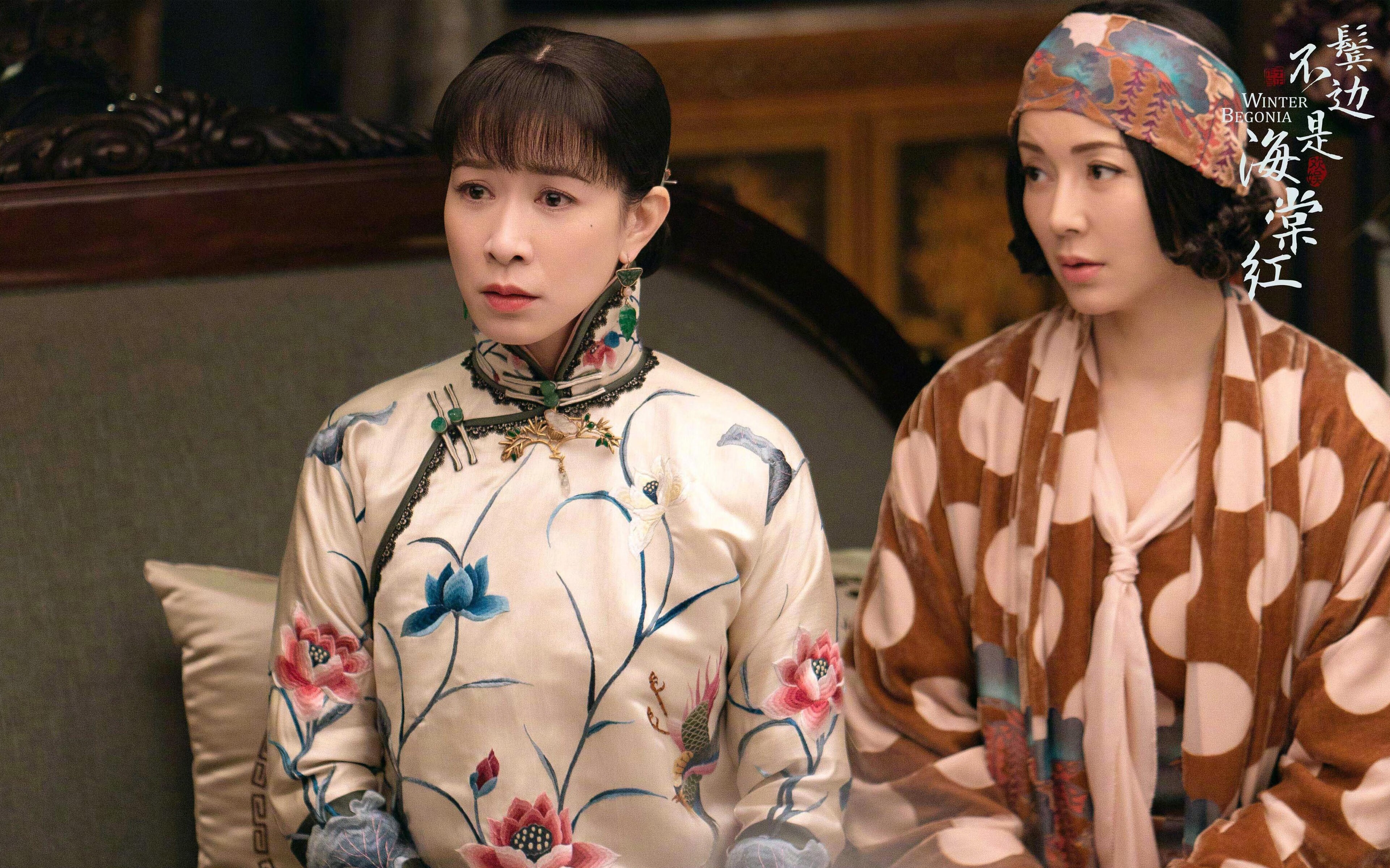 中国女排庆祝新场馆落成拍摄合影,中国女排表演