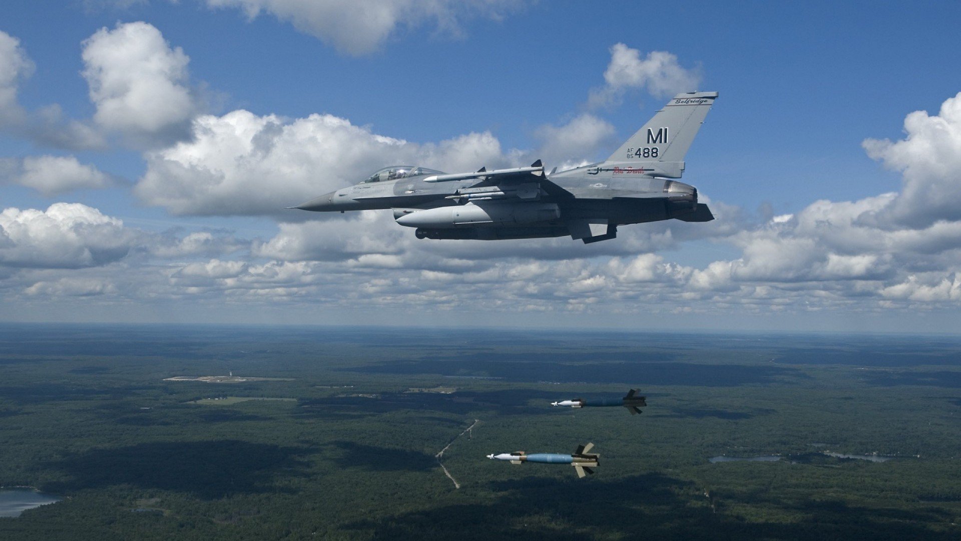 新援逐渐适应联赛节奏比赛中展现技术优势和团队配合意识