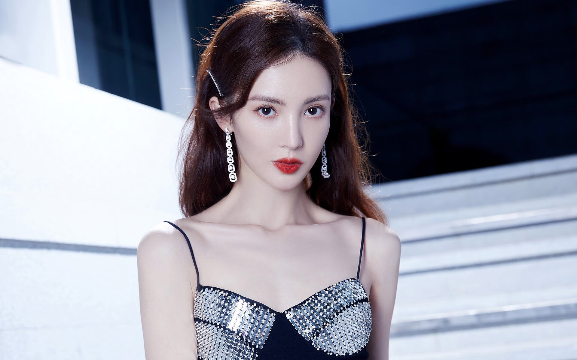 爱游戏中国官方登录入口网站-法国队混合4×100米自由泳接力发挥出色，法国队自由人