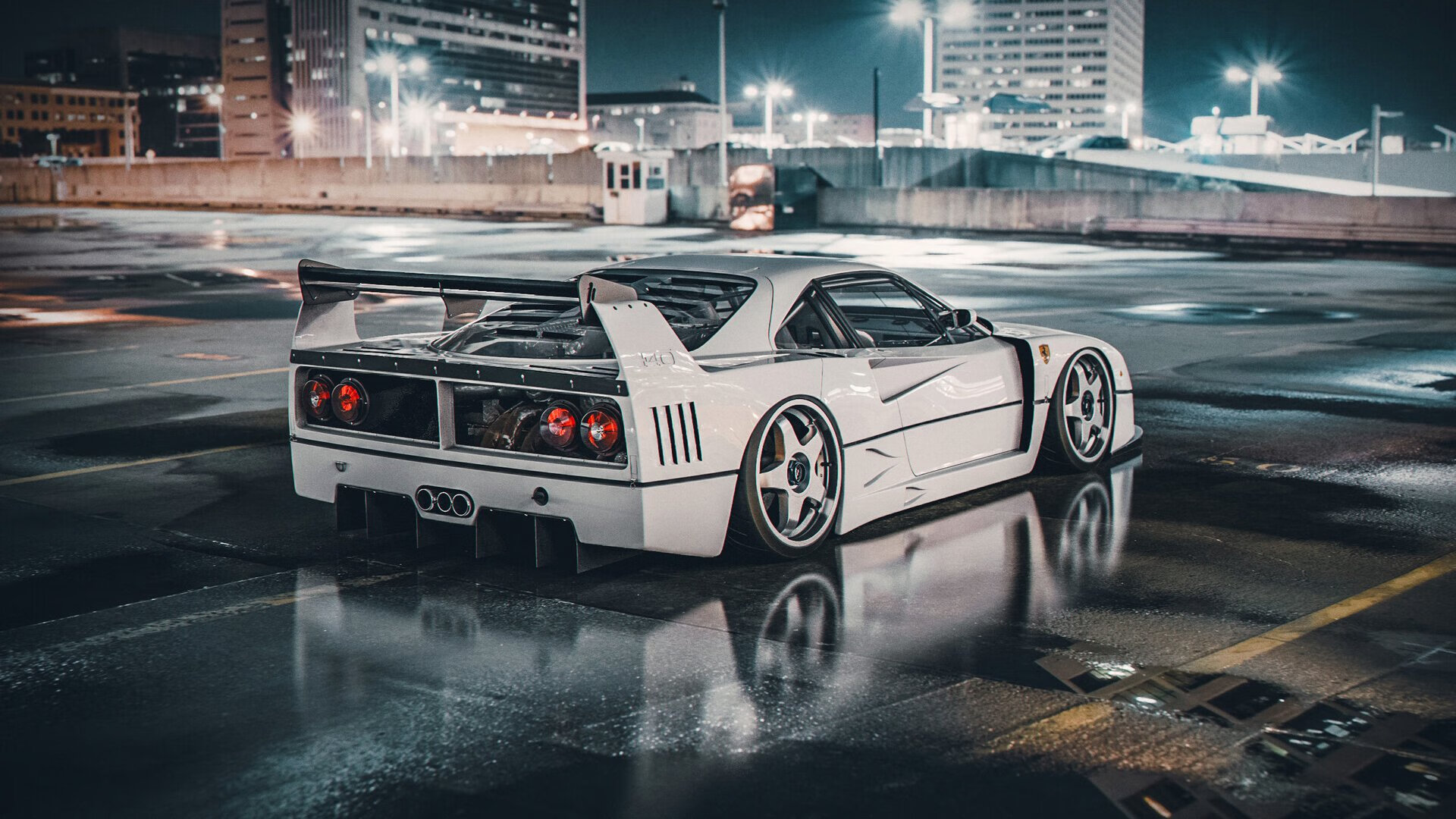 贝尔哈德·福特：凭借无畏的防守精神，增强了全黑队的硬实力，贝尔福特妻子纳丁