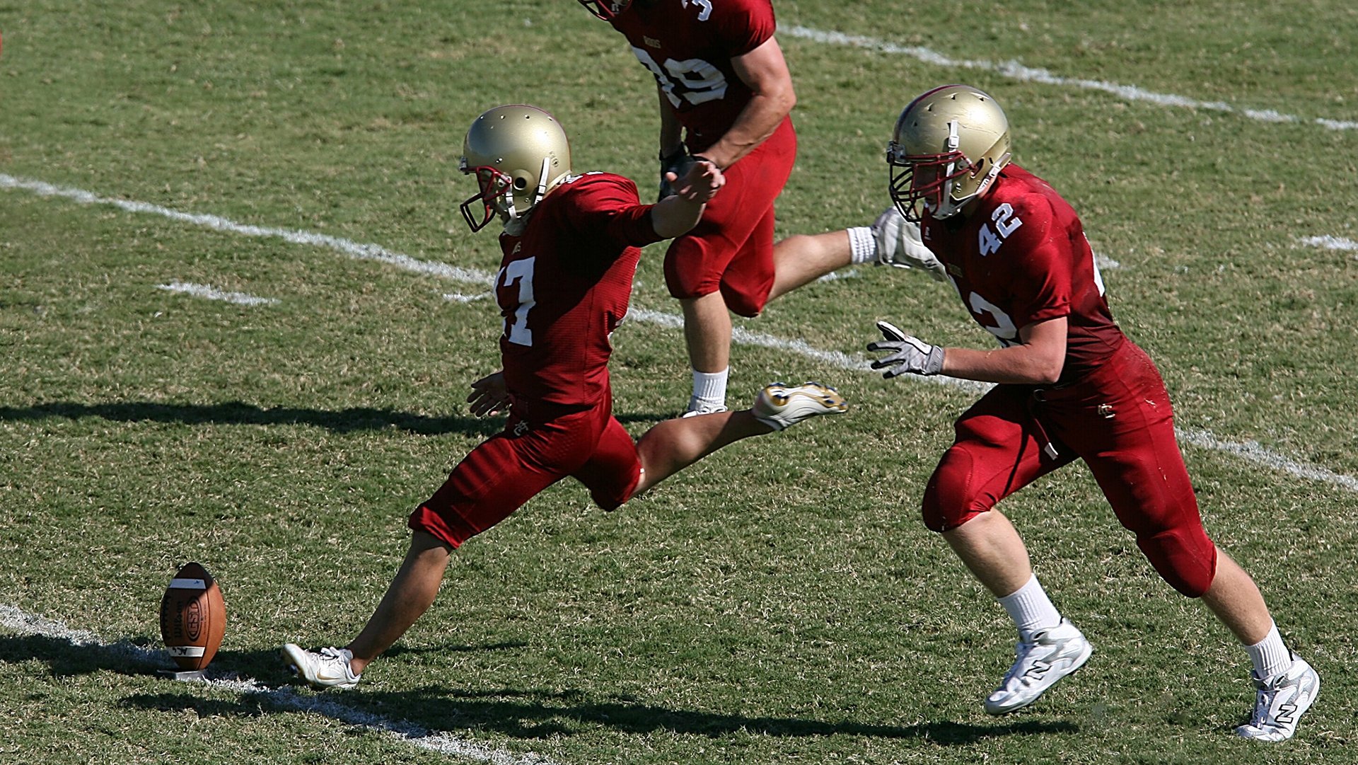 爱游戏官方-摩洛哥马术协会推出青少年马术培训计划，培养未来骑手。，摩洛哥赛马